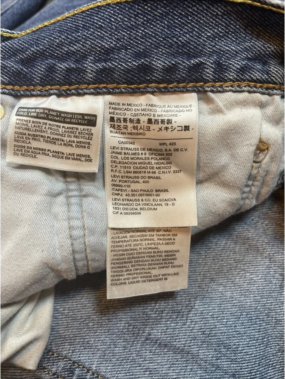 Levis 505 Regular Fit Jeans, Size 42x32 - Blue